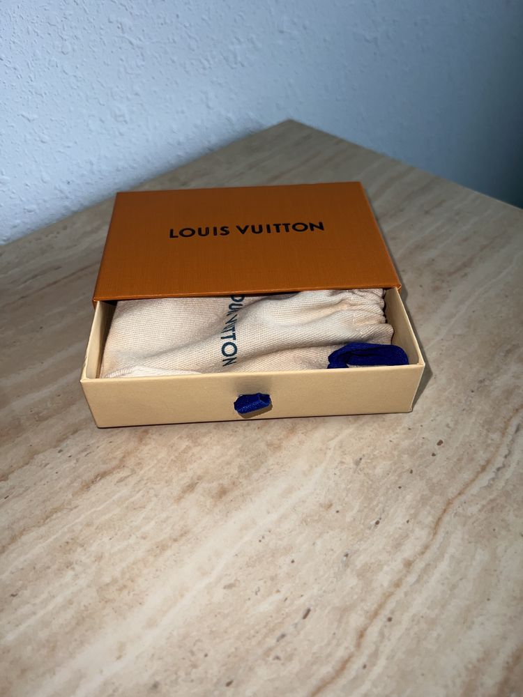 In stock - Bratara Louis Vuitton Cuban LV Emerald / Premium Cluj-Napoca •  OLX.ro