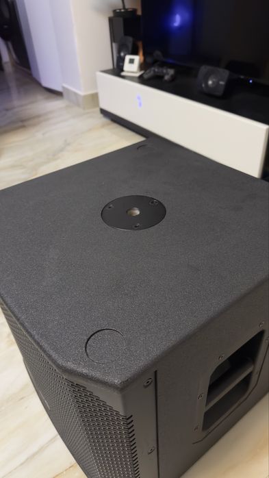 Subwoofer Electro Voice ELX200-12SP + Husa protectie EV