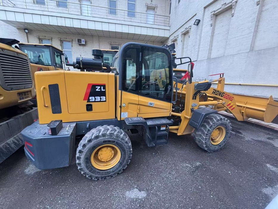 Фронтальный погрузчик rongong 1 куб
