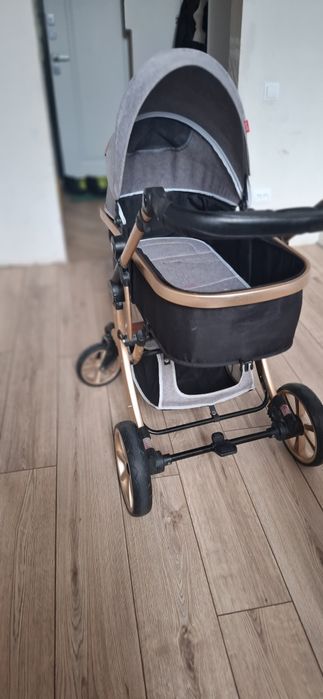 Продам коляску в отличном состоянии