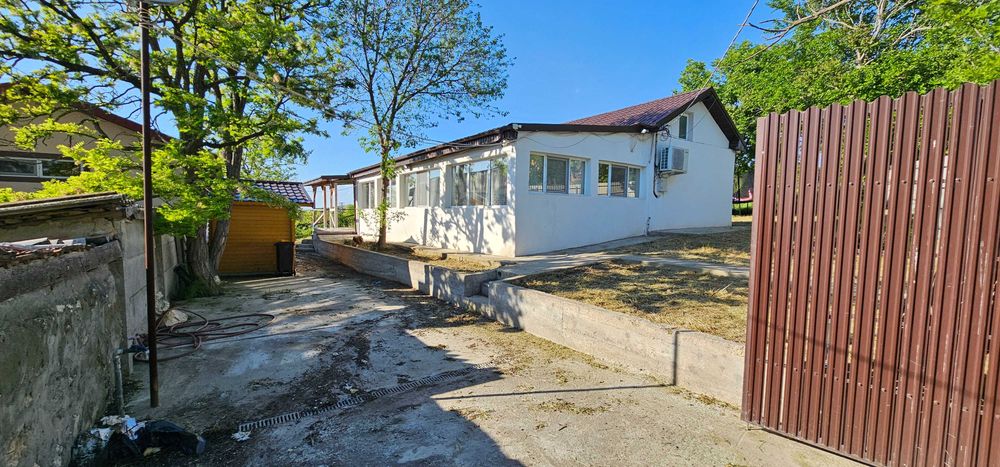 Casa plus teren în sat Topalu, cu vedere la Dunăre