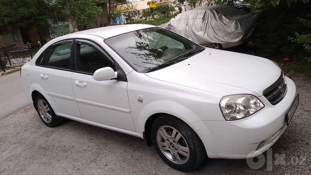 Продается Chevrolet Lacetti 1.8 2 позиция