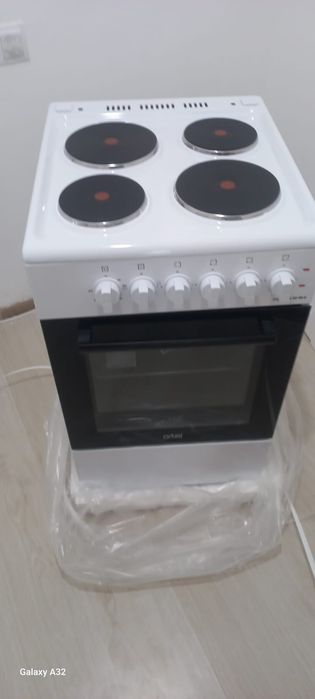 Электрическая кухоння плита