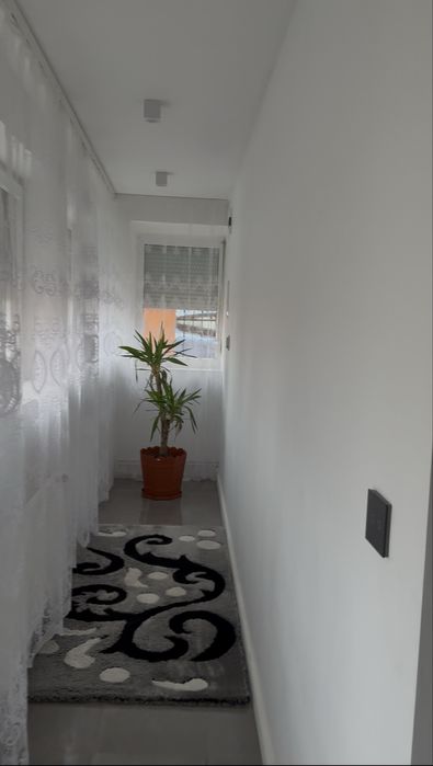 Vand casa spatioasa, teren 7800mp