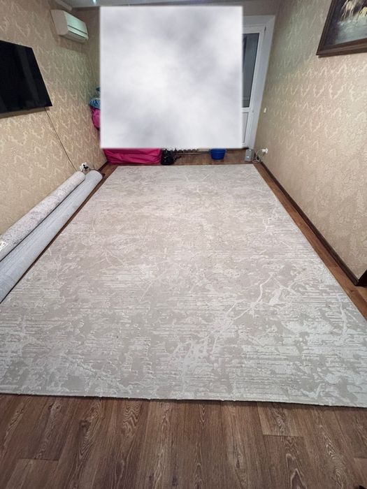 Ковер в идеальном состоянии