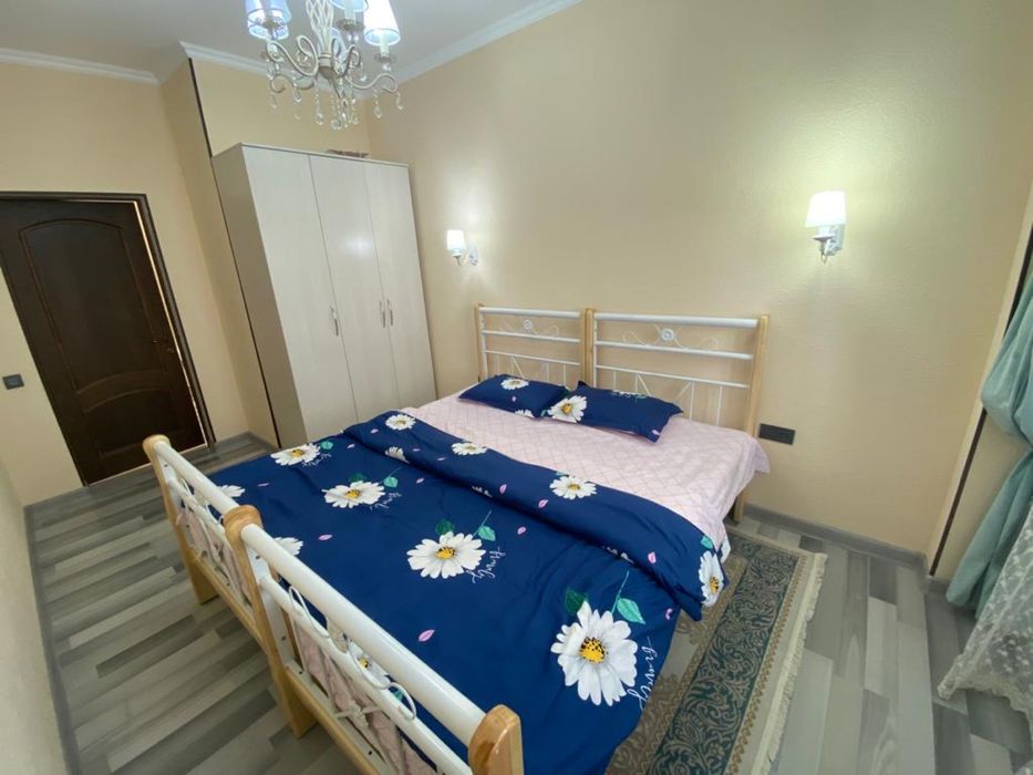 Помесячно 4 комн в центре города Шымкент