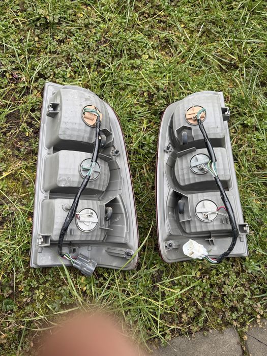 Стопове Хайлукс 2009