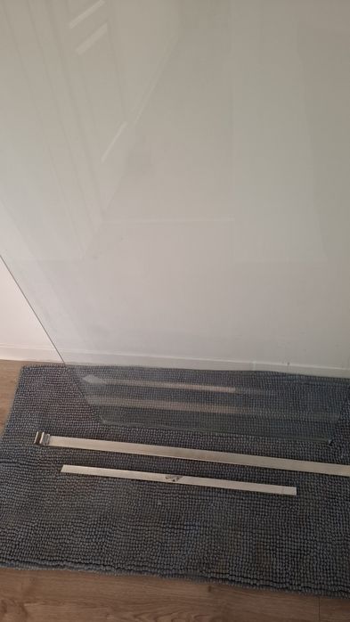 Perete dus walk-in sticla securizata 8 mm rama crom