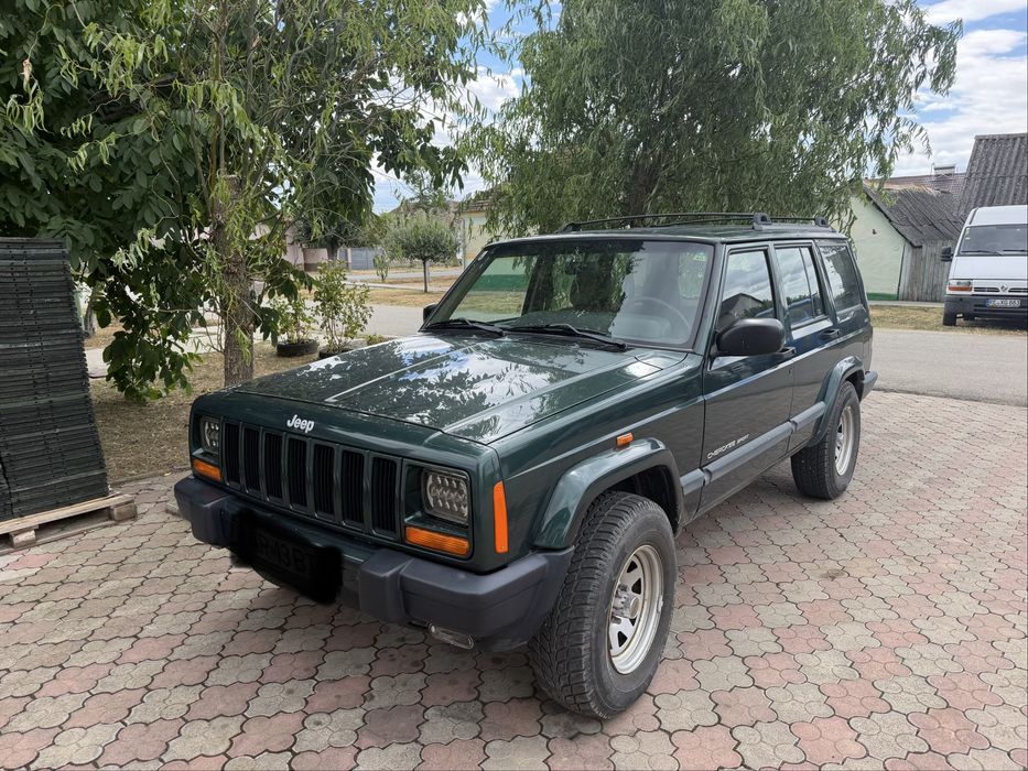 Jeep Cherokee XJ,2,5D