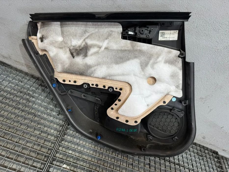 Fata tapiterie usa dreapta spate opel astra j 13258736