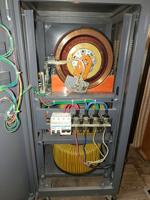 Ремонт стабилизаторов напряжения. С выездом по городу и в мастерской