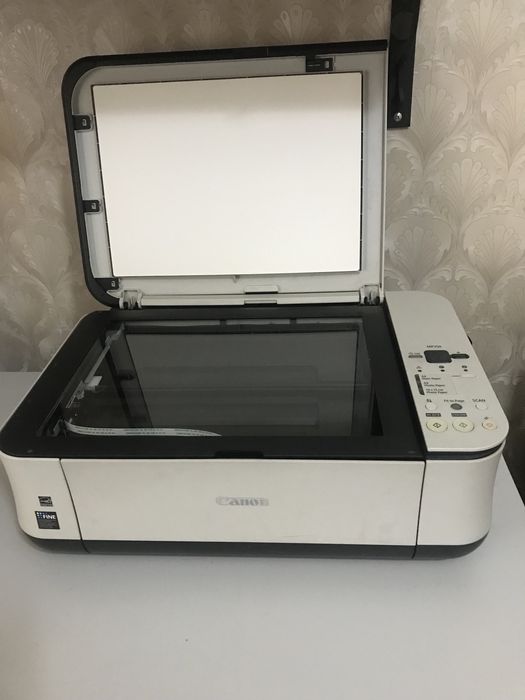 Canon. Принтер. 3 в 1 .