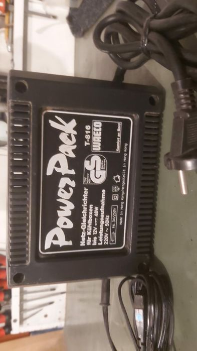 Alimentator lada sau frigider auto