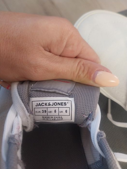 Кецове момче 39 нови