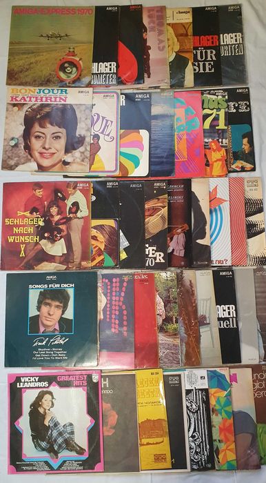 Колекционерски комплект Akords СССР + 80 бр. плочи