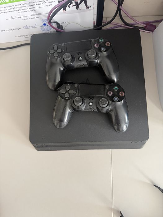 Sony Playstation 4 Slim