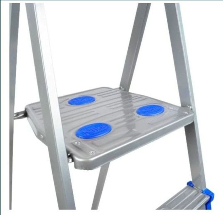 Лестницы стремянки пр-во Россия