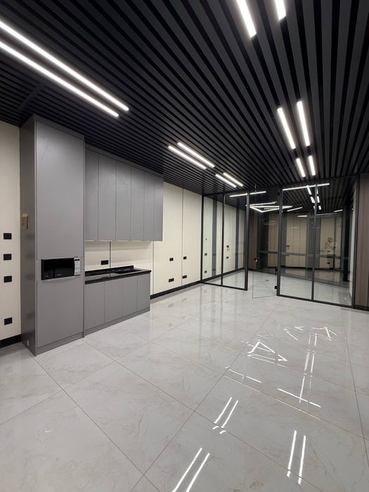 Аренда помещение Ор-р: Piramit Tower 81м2