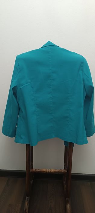 Женский пиджак .