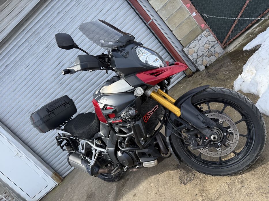 Suzuki V strom 1050