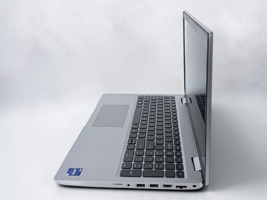 Лаптоп Dell Precision 3571 15.6" Full HD Intel Core i9-12900H 16GB RAM 512GB SSD Nvidia T600