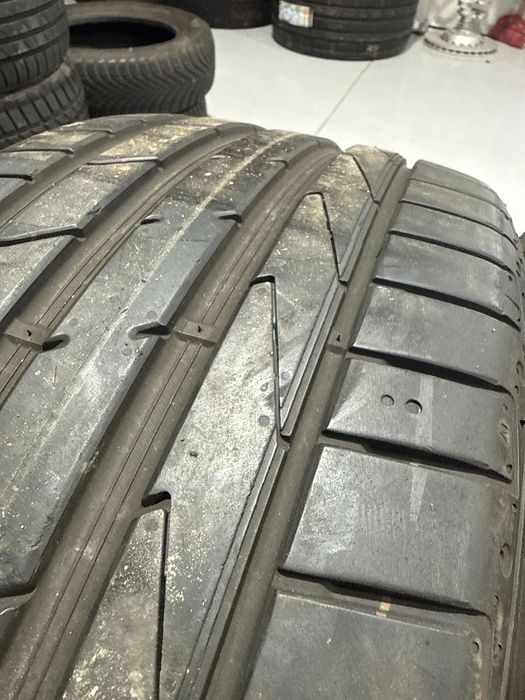 Anvelope de vara 235/40 R19