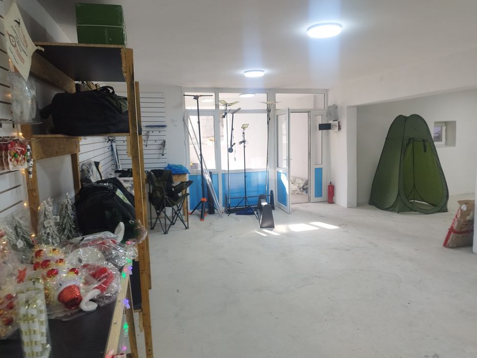 Сдаетчя  помещение 120кв