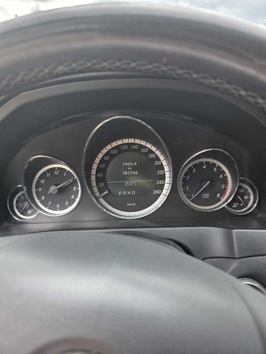MERCEDES-BENZ E-Class 2010 — imagine 5