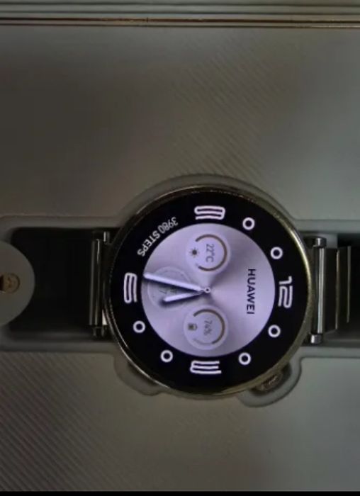 Часовник HUAWEI WATCH GT4 41 мм.

Silver

41mm, Brown