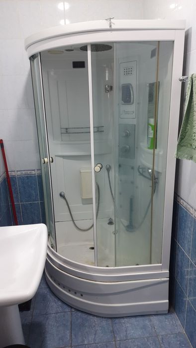 Душевая кабинка б/у