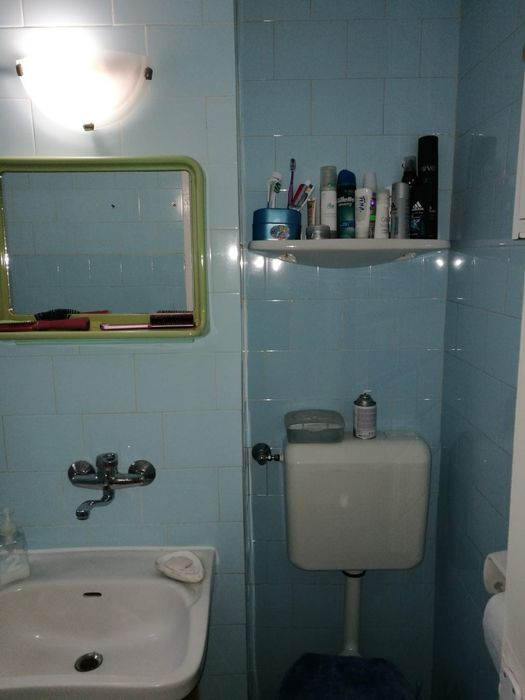 Vând apartament 3 camere