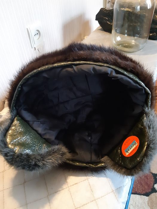 Шапка женская норковая ,размер 56