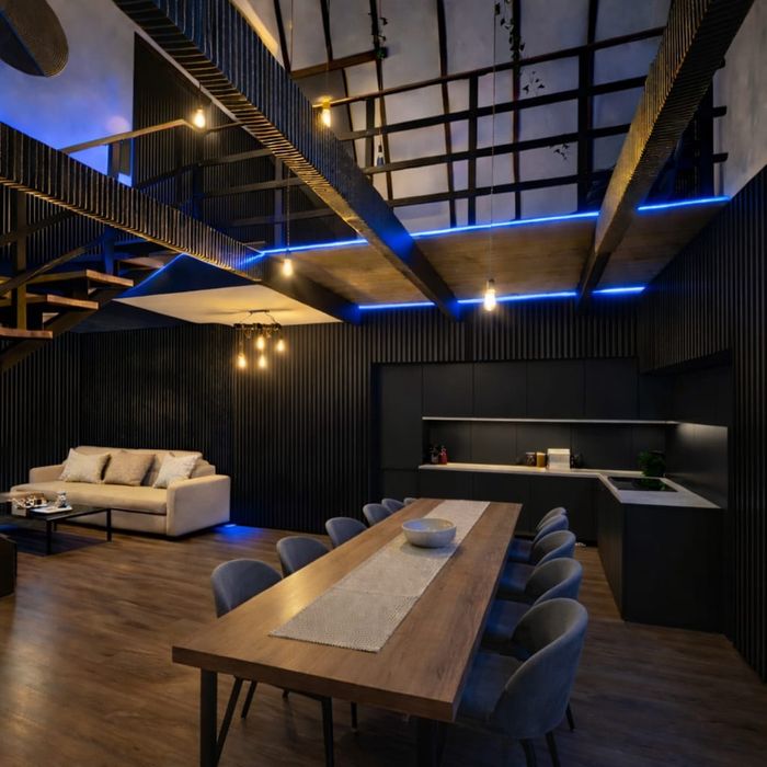 Refugiu A-Frame Premium în Predeal – Natură, Relaxare și Confort Total