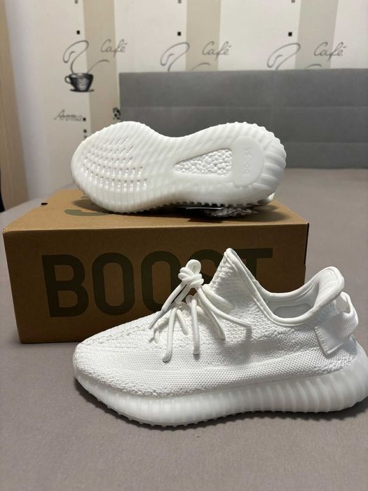 Yeezy 350 v2 Gray + alte modele