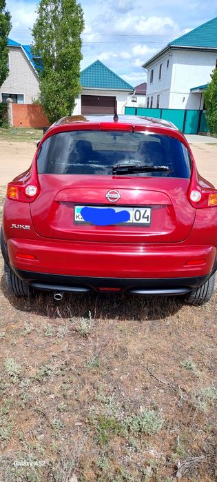 Продам Nissan Juke 2012 г, пробег 100 300 км.