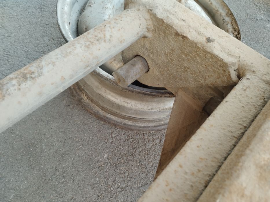 Бортовая платформа, самосвал.