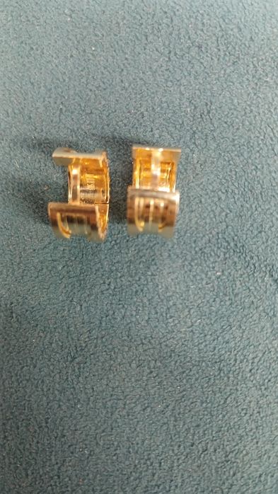 Продам серьги вулгари новый. 5,9грамм 585проба.