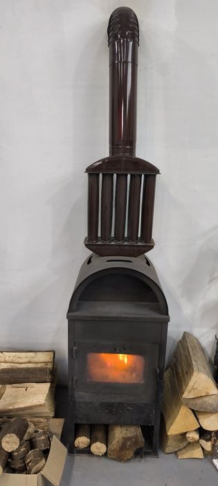 Șemineu brichete lemne