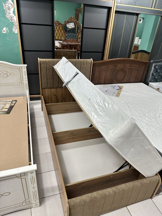 Кровать сундук. Карават