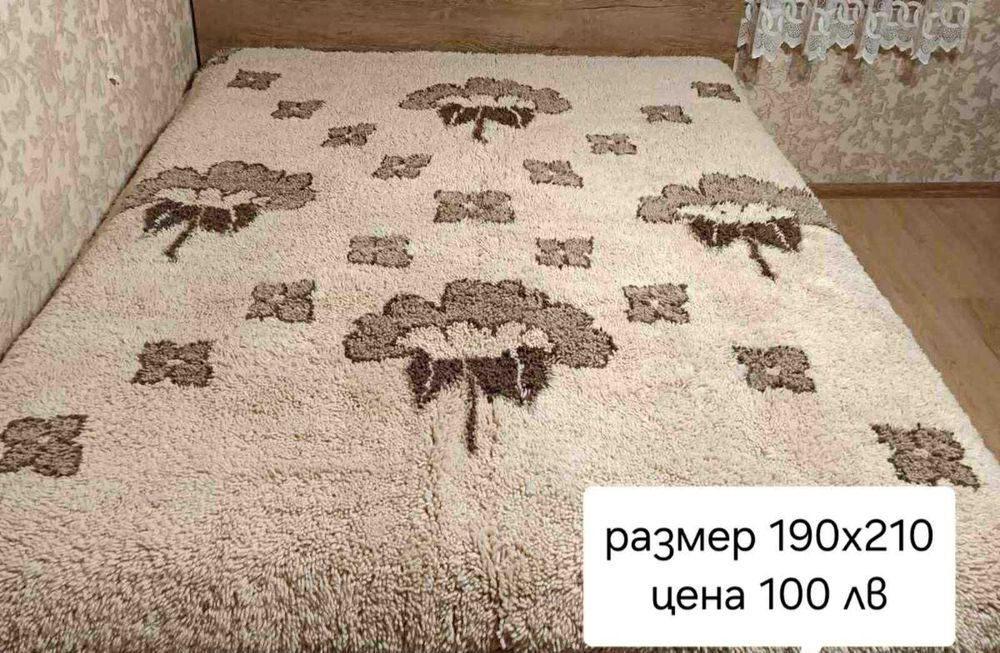 Продавам ръчно изработени китеници от естествена вълна