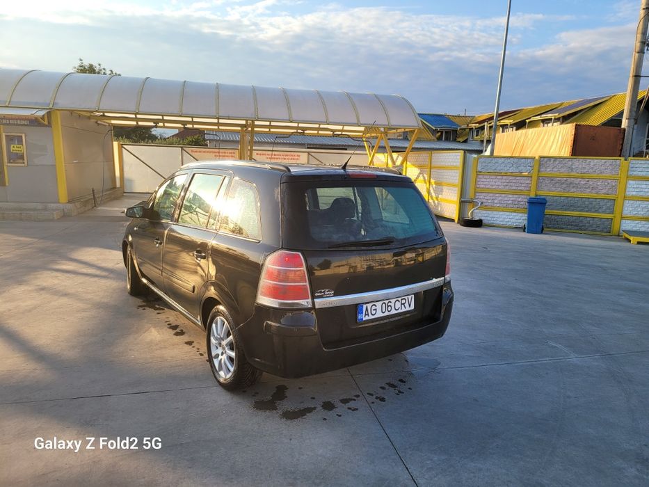 Zafira 1.9 , 120 cai