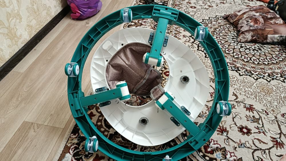 Детские ходунки Babywalker