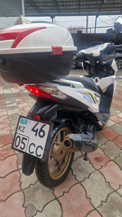 Скутер в отличном состояние