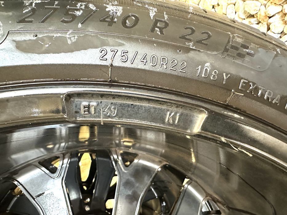 Джанти 22 Range Rover, 5х120, 9.5J ET49, с Michelin Pilot 275/40