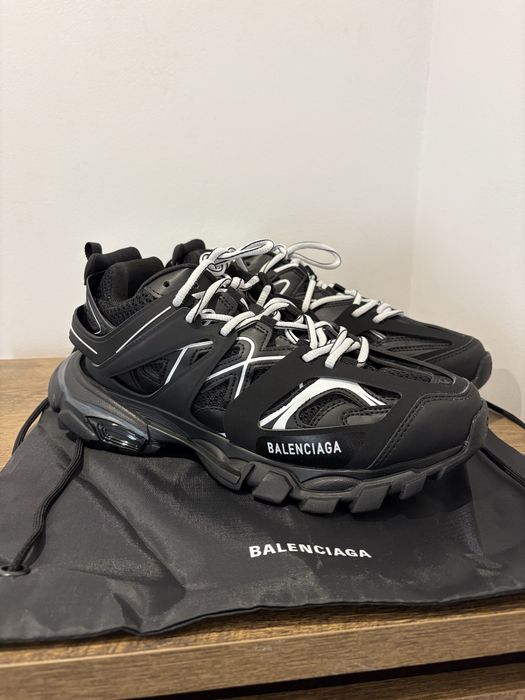 Balenciaga track Black And White 43