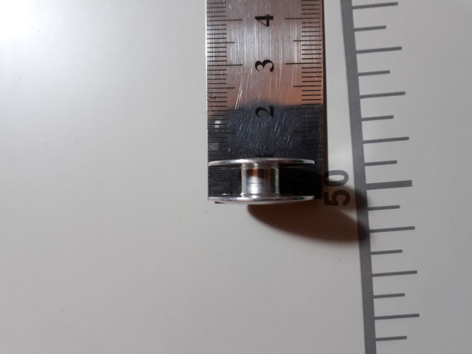 Шпульки для швейной машинки