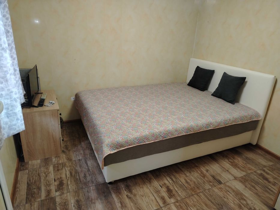 Дава се под наем Къща в София, 7-ми 11-ти километър - 30 кв.м за 348.84 € - Снимка #1