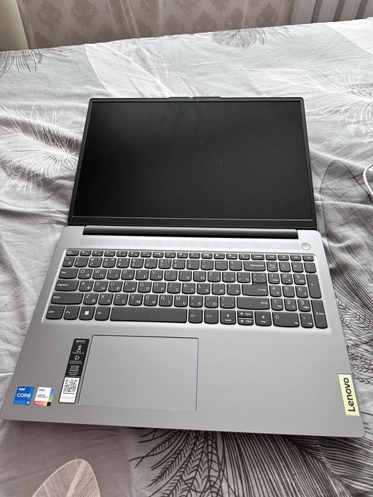 Продам ноутбук lenovo