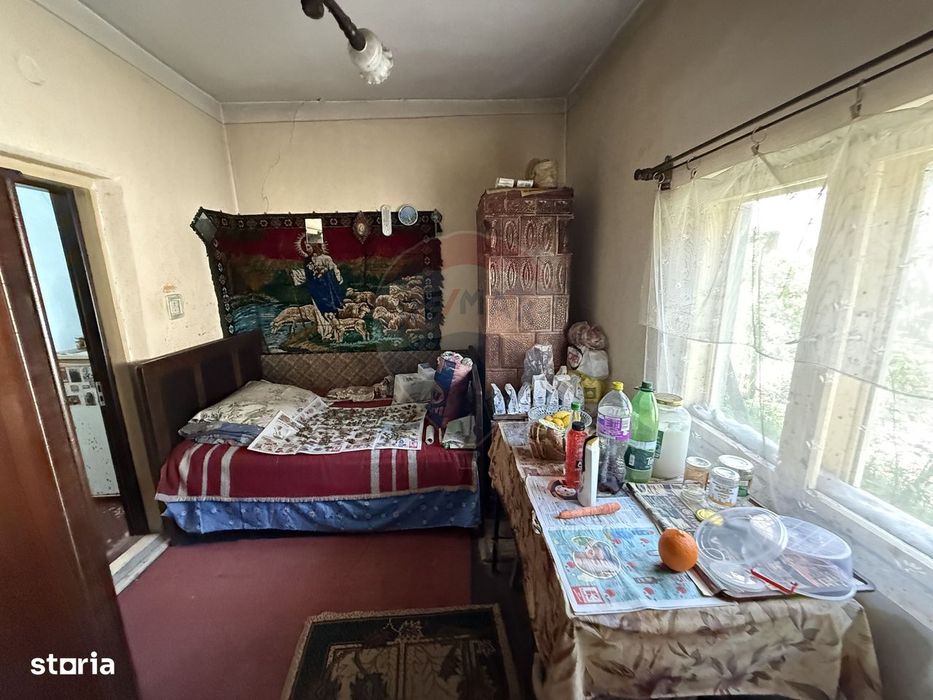 Casă  de vânzare în zona Câmpulung înconjurată de natura