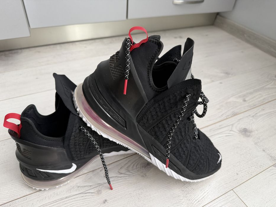Оригинални маратонки Nike Lebron 18 номер 48.5 стелка 31
